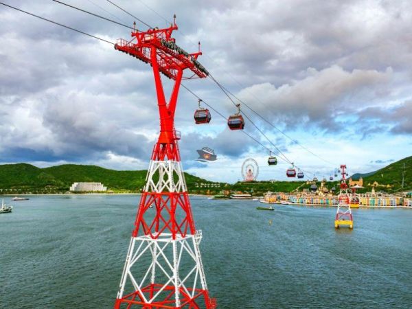 Ride the sea-crossing cable car
